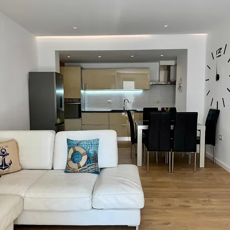 Apartman Belleview 6 *