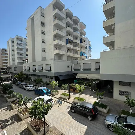 Belleview 6 *
