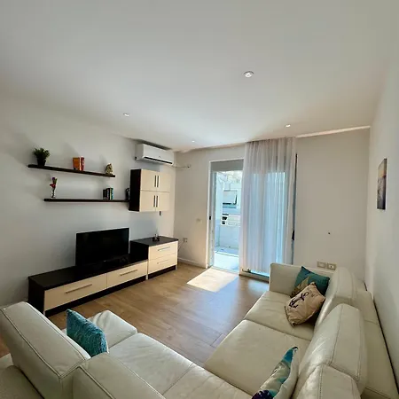 Belleview 6