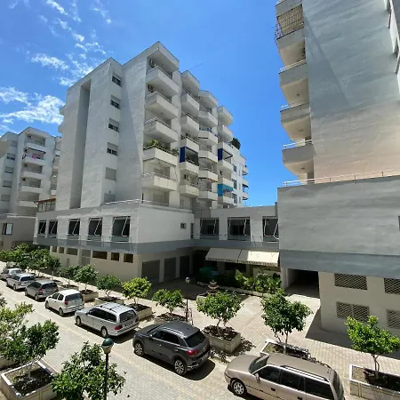 Belleview 6